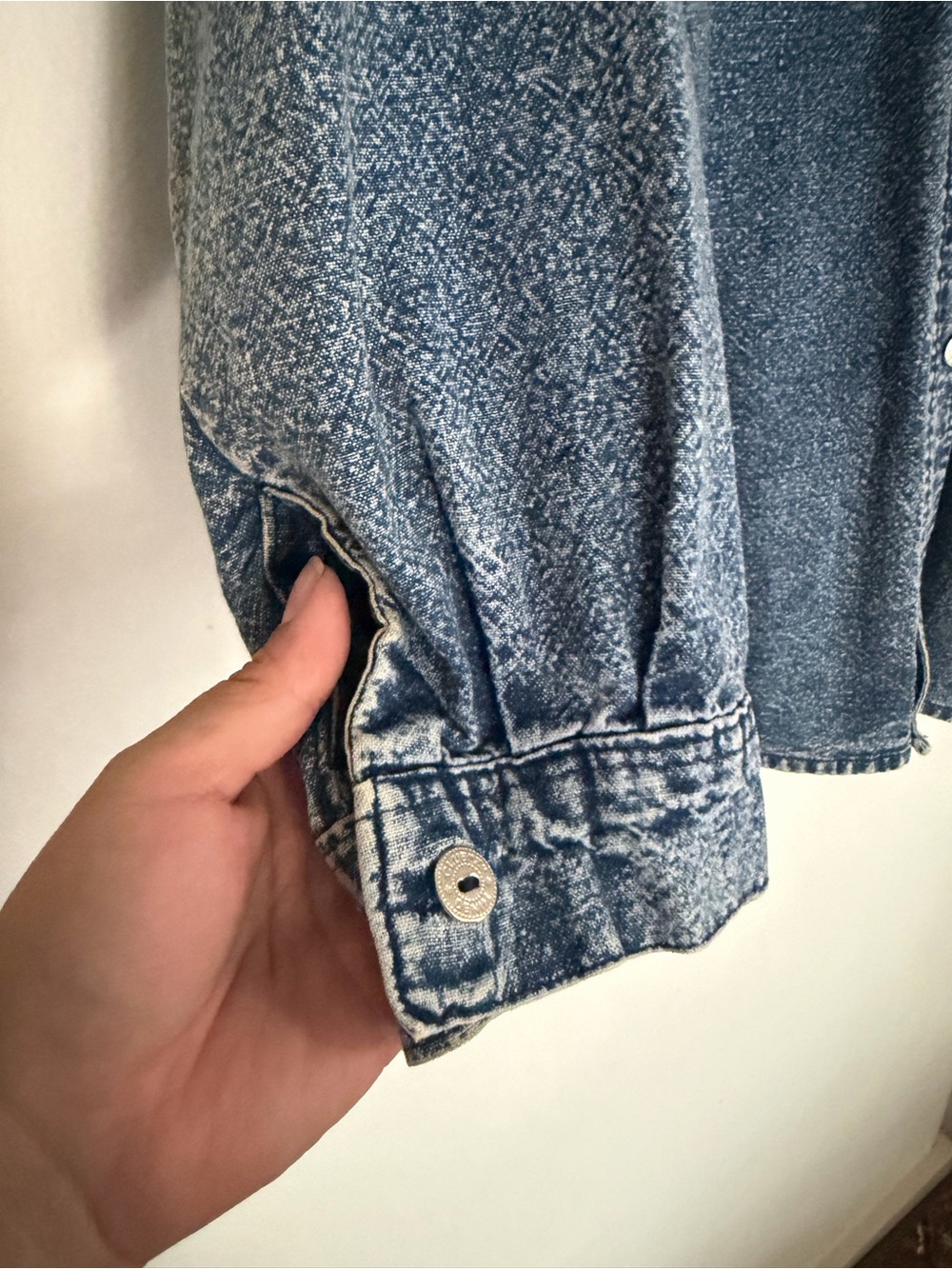 Vintage Club Z Denim Acid Wash Embroidered beaded Studded Oversized Shirt 80s 90 - Picture 7 of 15